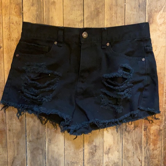 Short black high waisted jean shorts - Picture 1 of 3